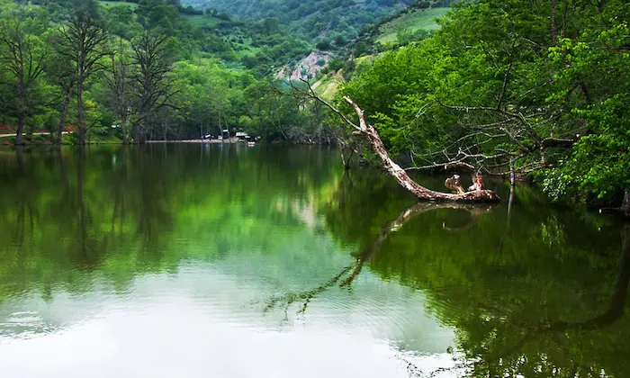 دریاچه سبز آبی در دل کوه های سوادکوه شورمست 234335486